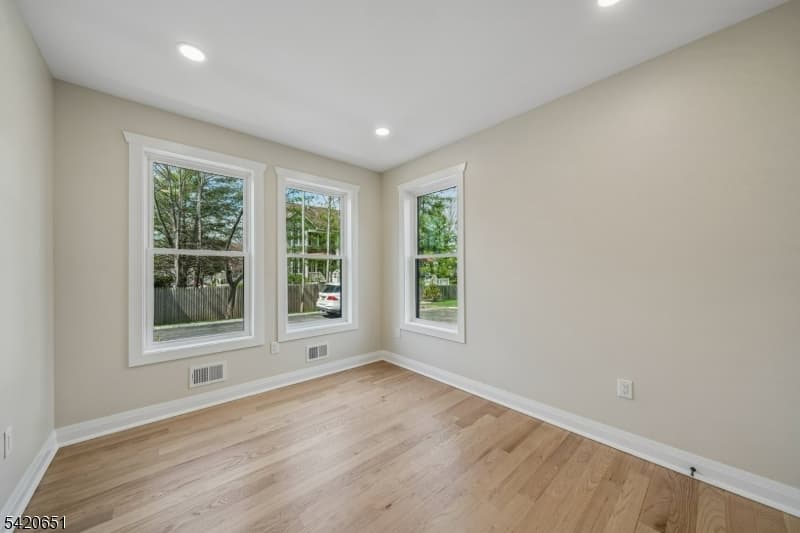 491 Central Ave, New Providence Boro photo 12