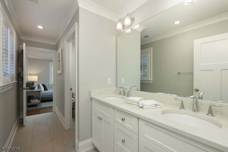 127 Harrison Avenue, Westfield Town photo 24