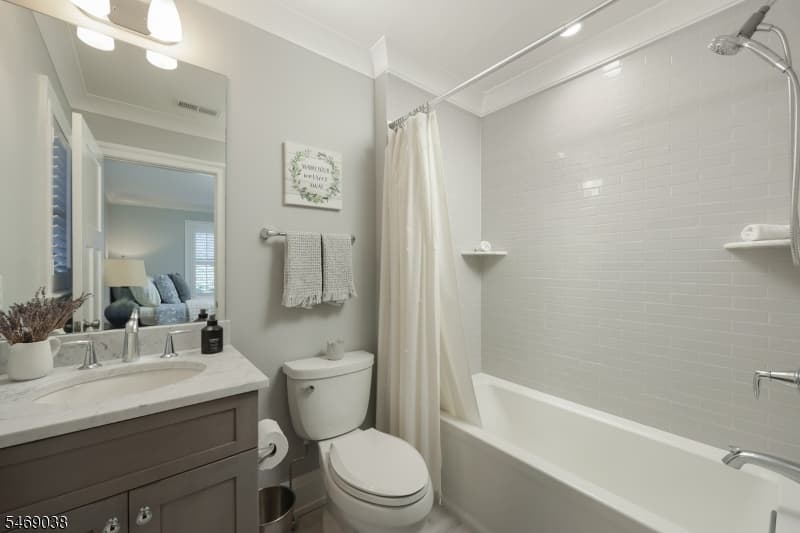127 Harrison Avenue, Westfield Town photo 28