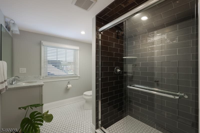 127 Harrison Avenue, Westfield Town photo 32