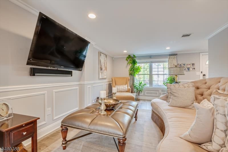 2465 Brentwood Rd, Union Twp. photo 8
