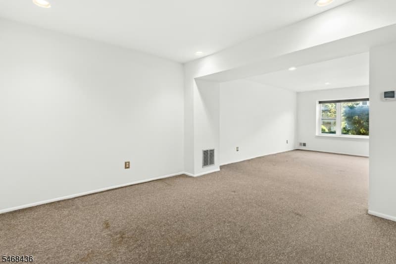 12 Wareham Ct, Scotch Plains Twp. photo 9
