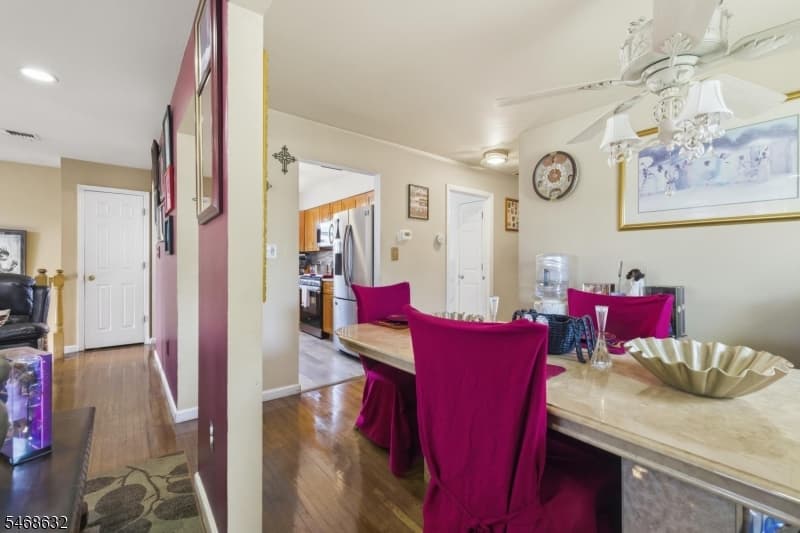 1026 Bergen Ave, Linden City photo 15