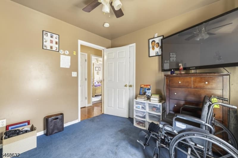 1026 Bergen Ave, Linden City photo 23