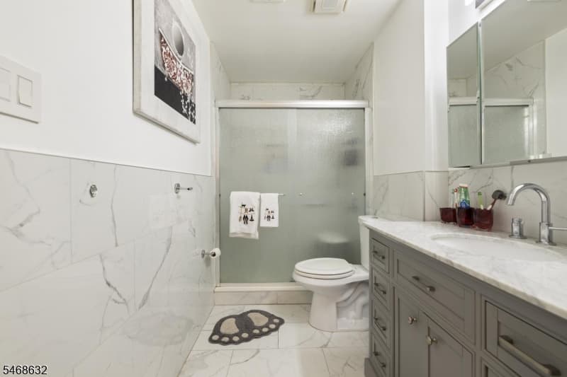 1026 Bergen Ave, Linden City photo 26