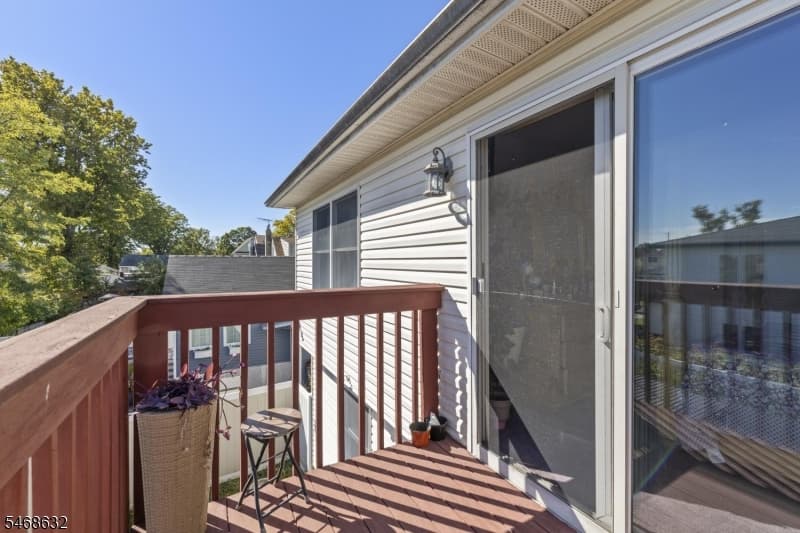 1026 Bergen Ave, Linden City photo 32