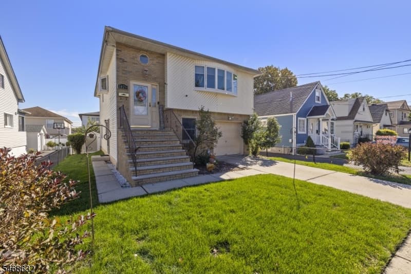 1026 Bergen Ave, Linden City photo 4