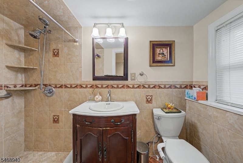 136 Headley Ter, Union Twp. photo 34