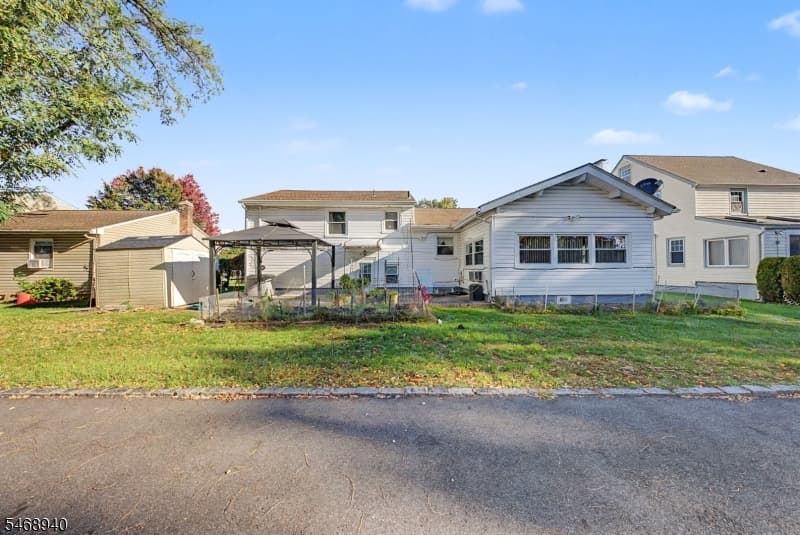 136 Headley Ter, Union Twp. photo 45