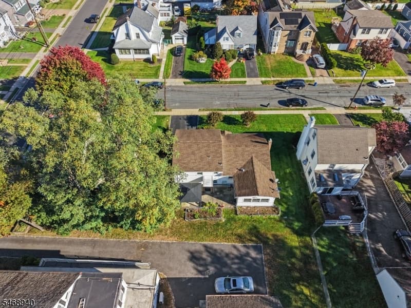 136 Headley Ter, Union Twp. photo 49