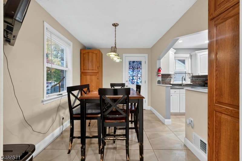 214 Floral St, Roselle Boro photo 11