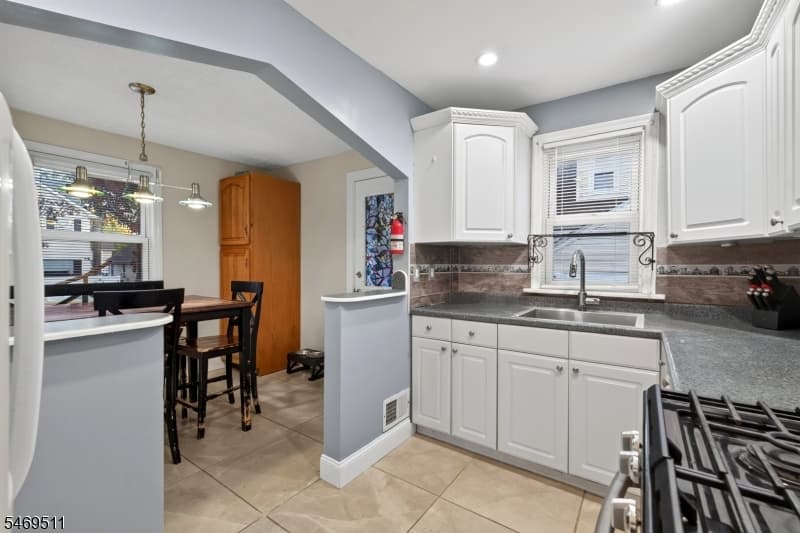 214 Floral St, Roselle Boro photo 13