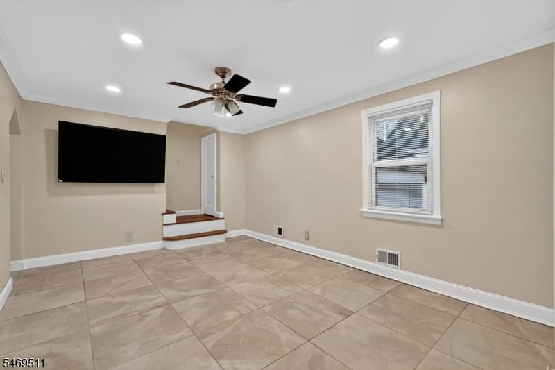 214 Floral St, Roselle Boro photo 7