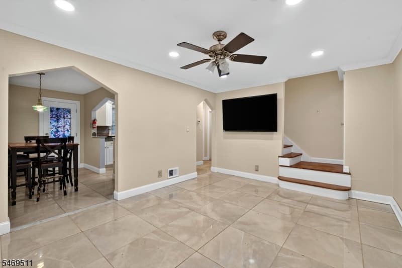 214 Floral St, Roselle Boro photo 8