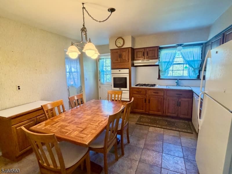 41 Mohawk Dr, Springfield Twp. photo 8