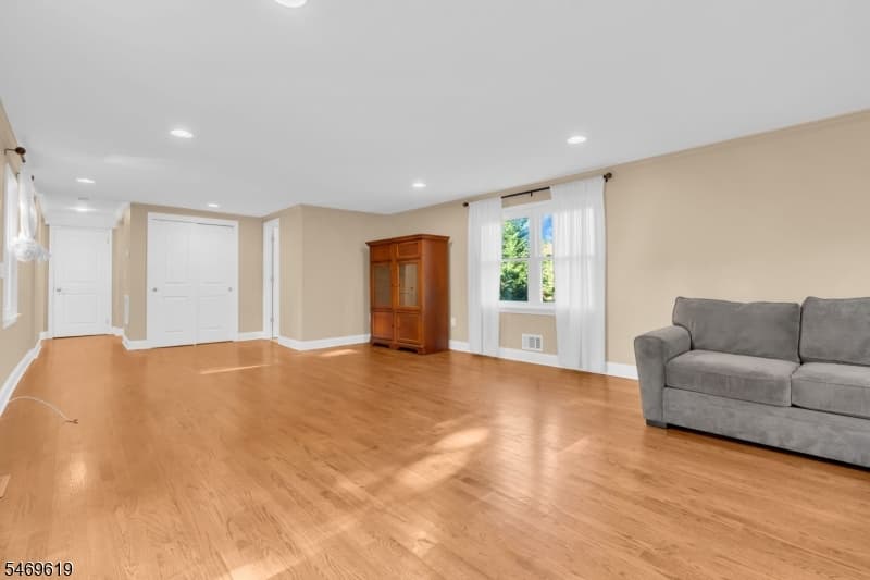 1645 Rahway Rd, Scotch Plains Twp. photo 10