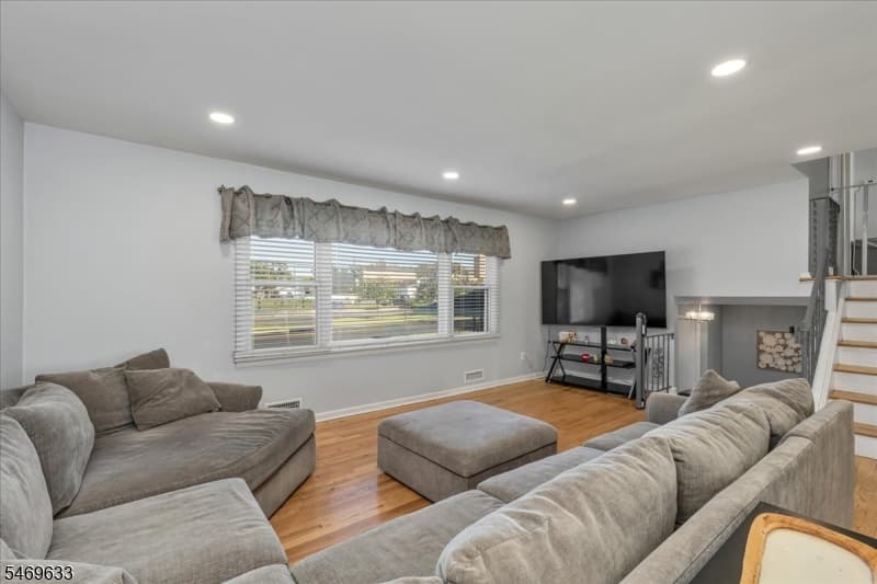 447 Westfield Ave, Clark Twp. photo 6