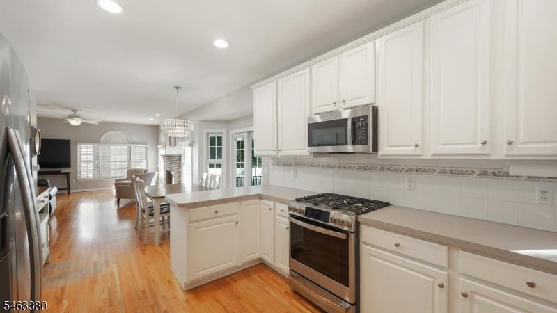 719 Clarence St, Westfield Town photo 13
