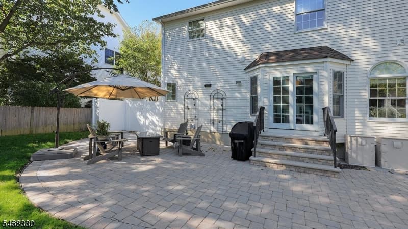 719 Clarence St, Westfield Town photo 37