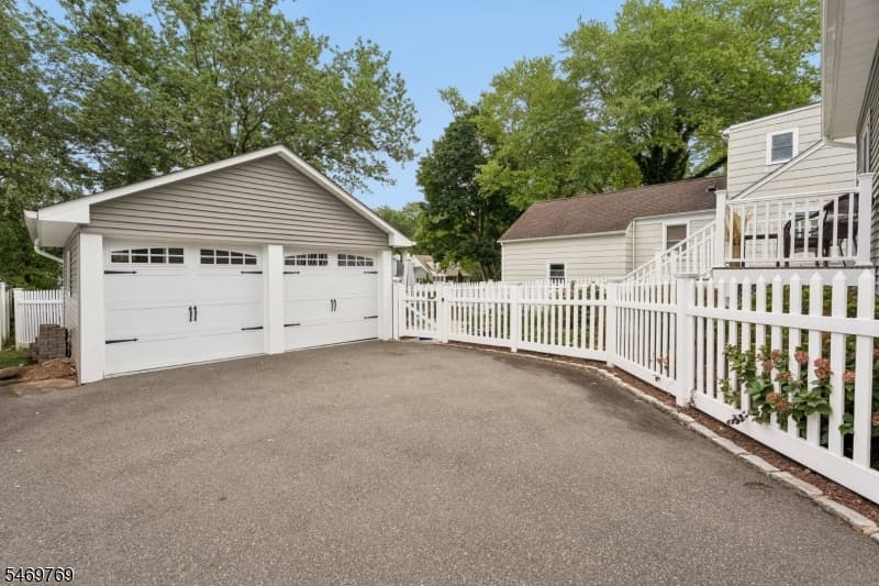 32 Lewis Ave, Summit City photo 19