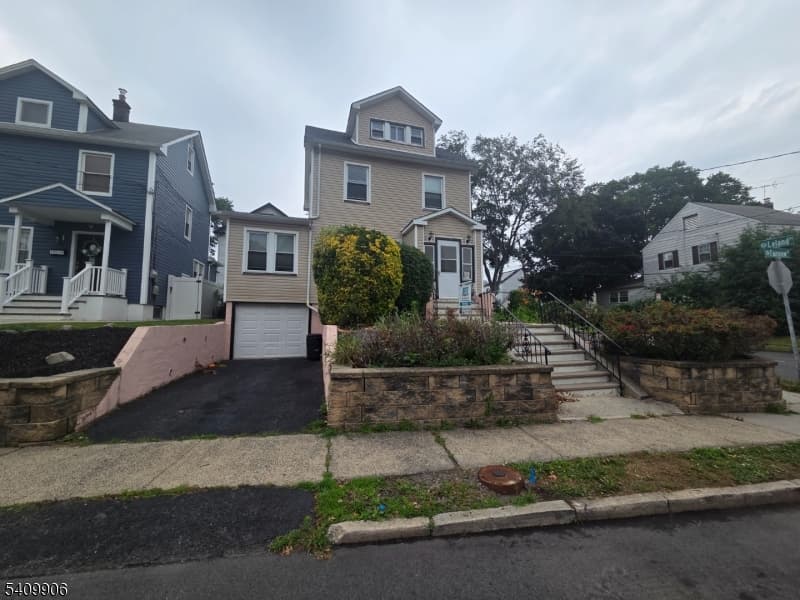 1038 Fairview Pl, Hillside Twp., Union