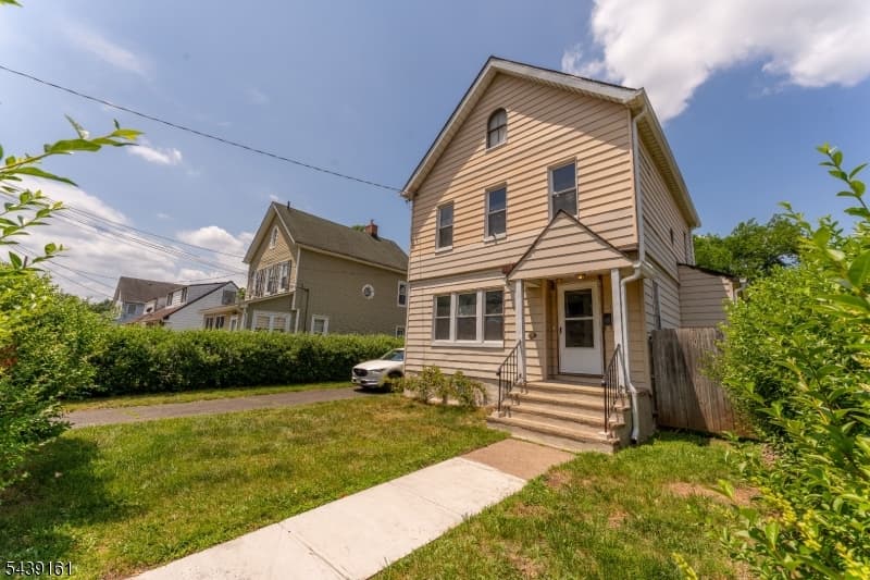 1132 W 3Rd St, Plainfield City, Union