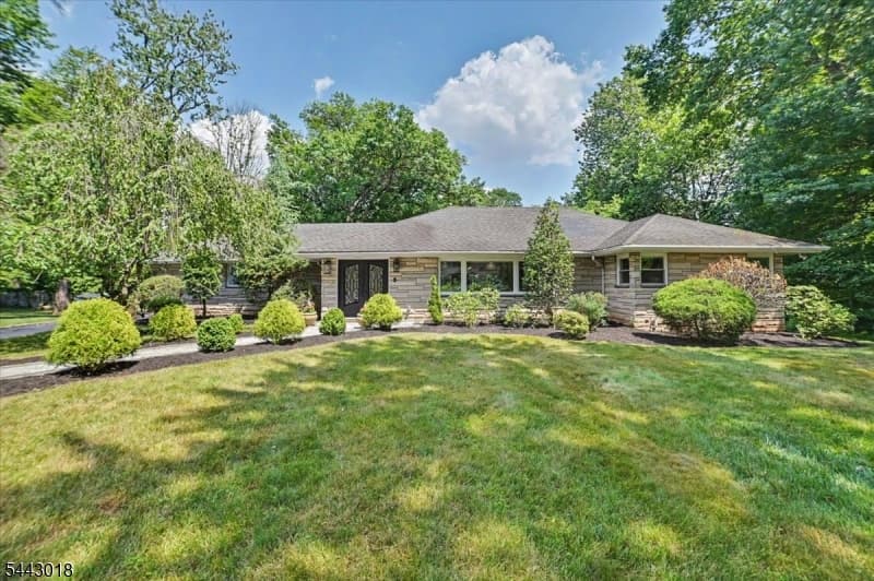 1459 Dunn Pkwy, Mountainside Boro, Union