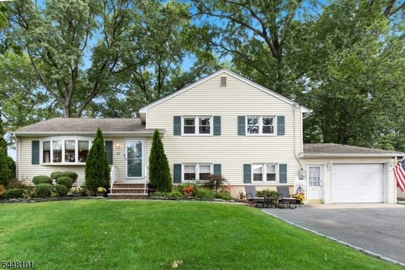 52 GRAND STREET, Clark Twp., Union