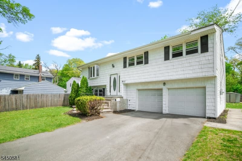911 Plainfield Ave, Plainfield City, Union