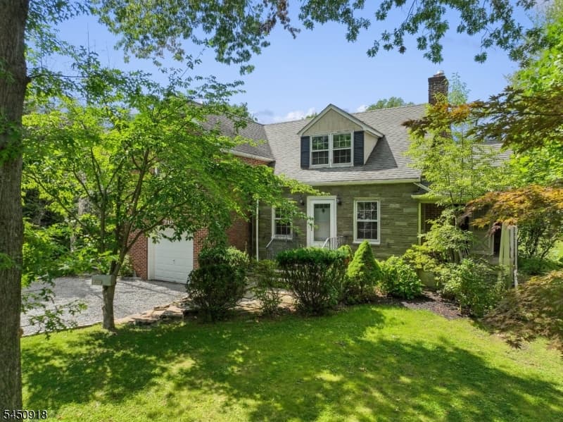 219 Ashland Rd, Summit City, Union