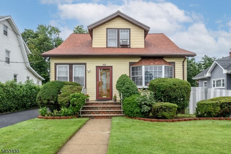 938 Ray Ave, Union Twp., Union