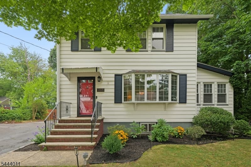 166 Tooker Avenue, Springfield Twp., Union
