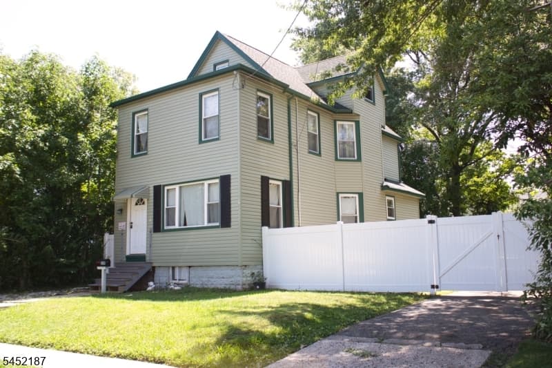156 E 8Th Ave, Roselle Boro, Union