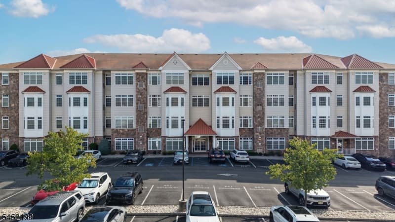 102 E Elizabeth Ave, Linden City, Union