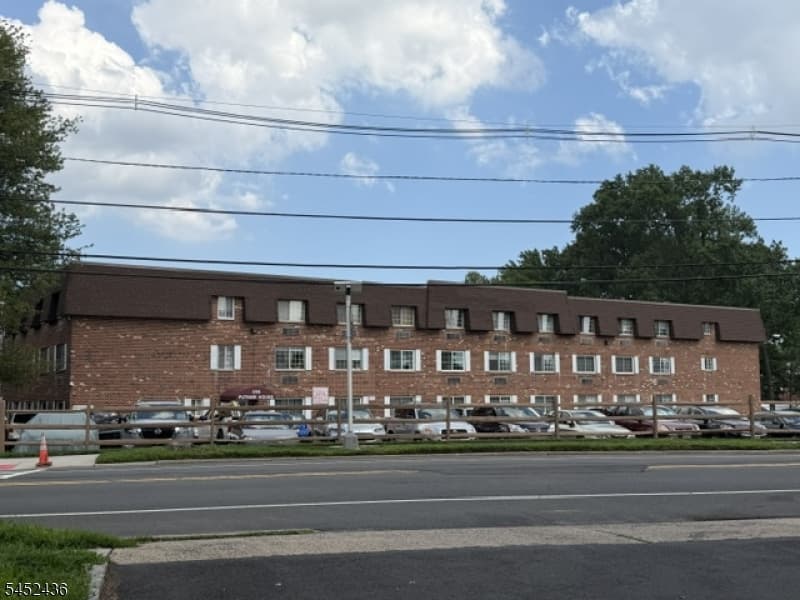 255 Tucker Ave, Union Twp., Union