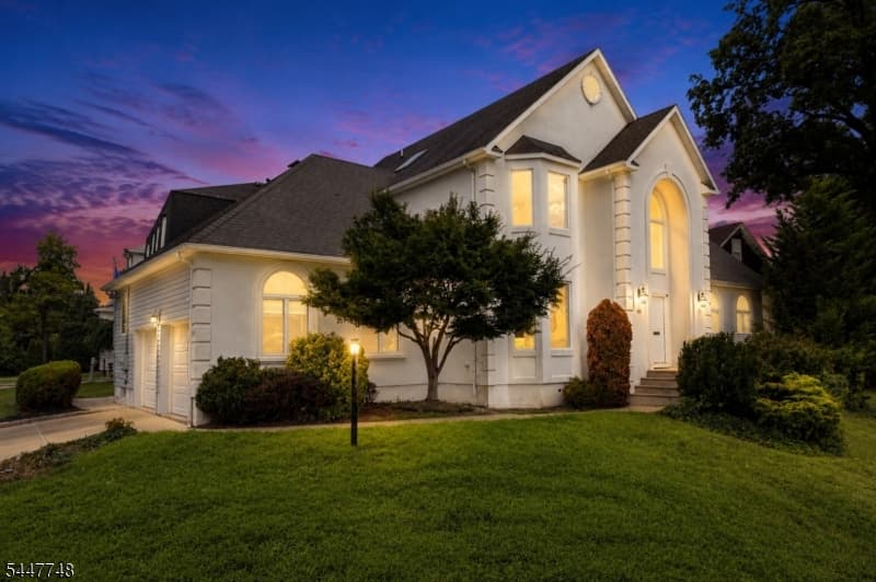 907 Colonia Rd, Elizabeth City