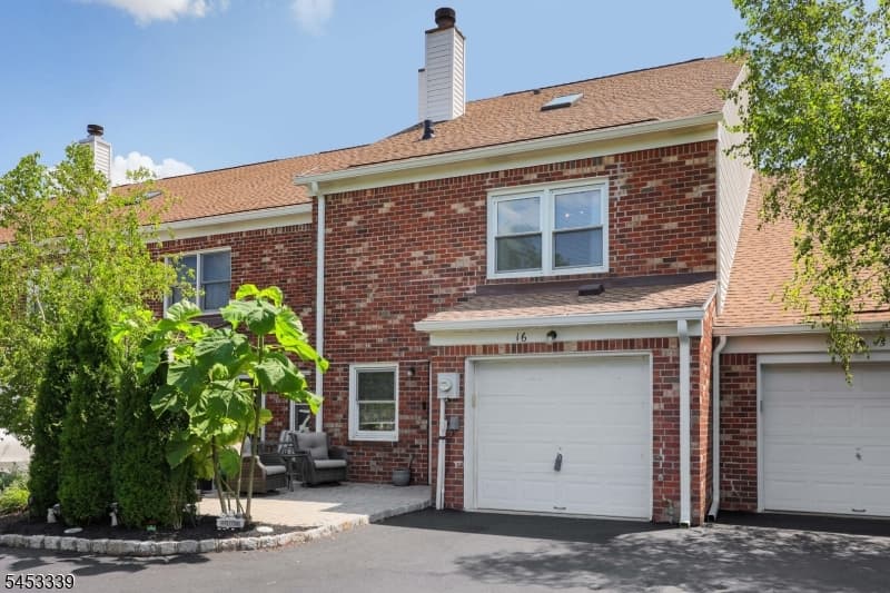16 Yarmouth Ct, Scotch Plains Twp., Union