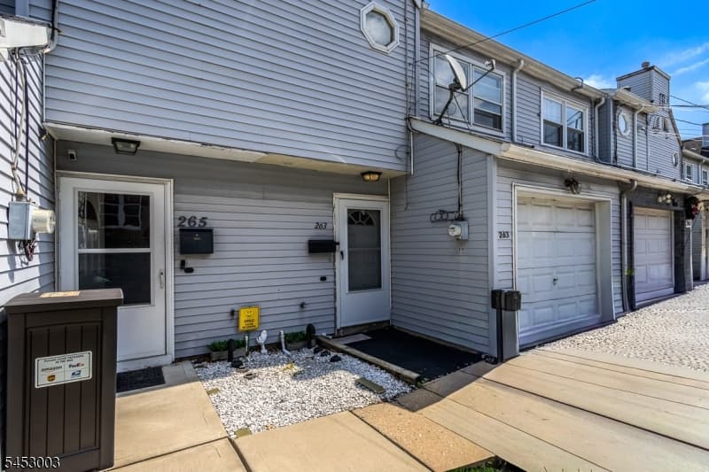 263 Ripley Pl, Elizabeth City, Union