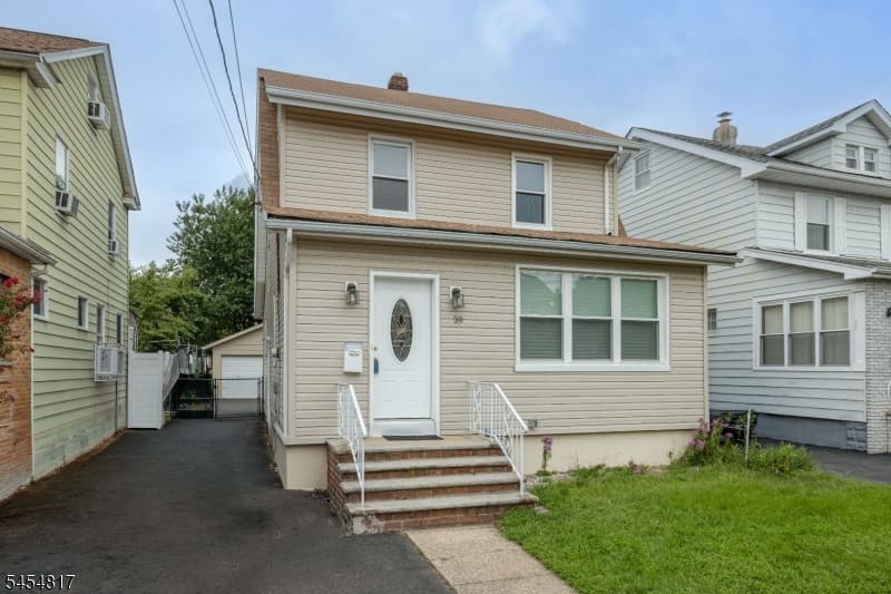 39 Hurden St, Hillside Twp.