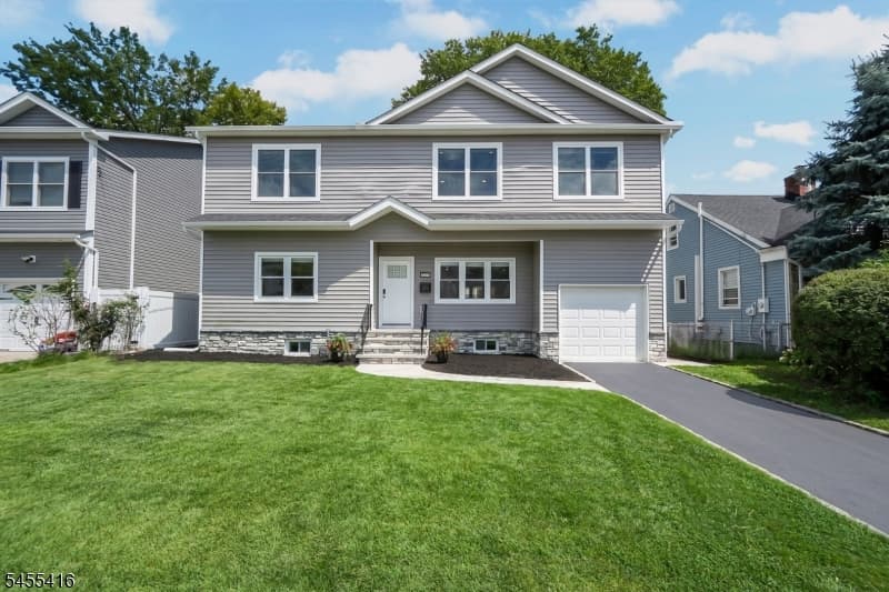 557 Homer Ter, Union Twp.