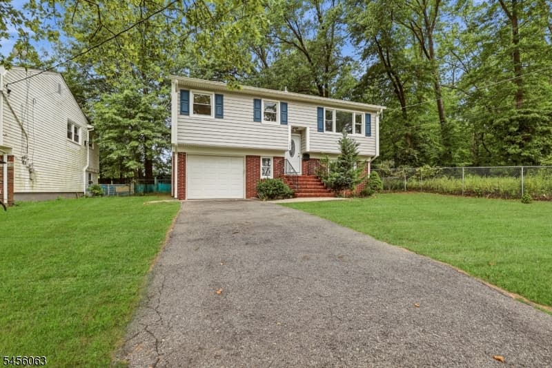 760 Harrison Ave, Roselle Boro