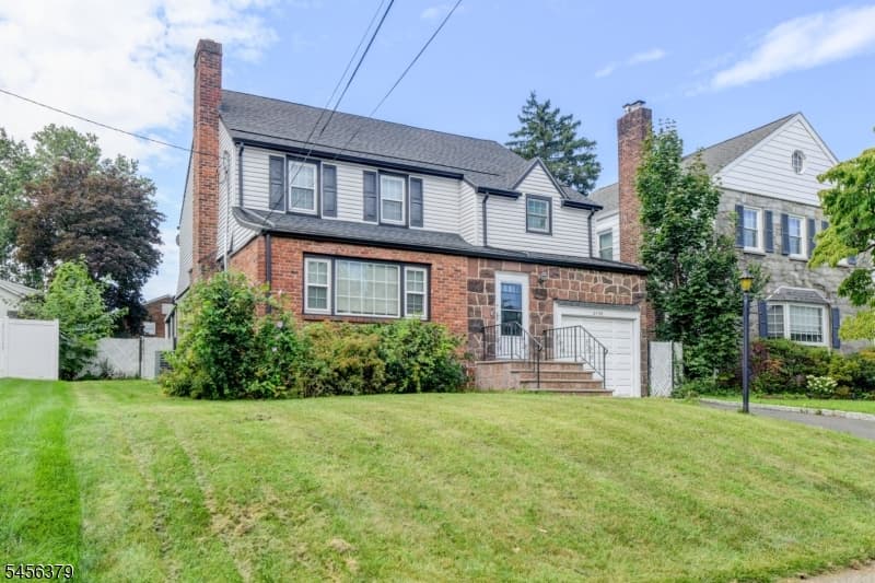 2758 Larchmont Rd, Union Twp.
