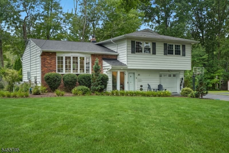 6 Gordon Pl, New Providence Boro