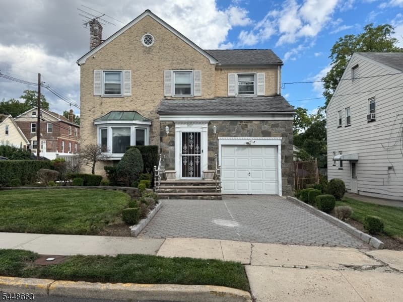 1453 Orchard Ter, Hillside Twp.