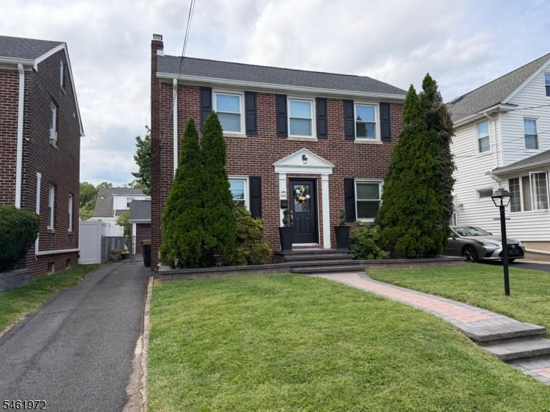 830 Travers St, Union Twp.