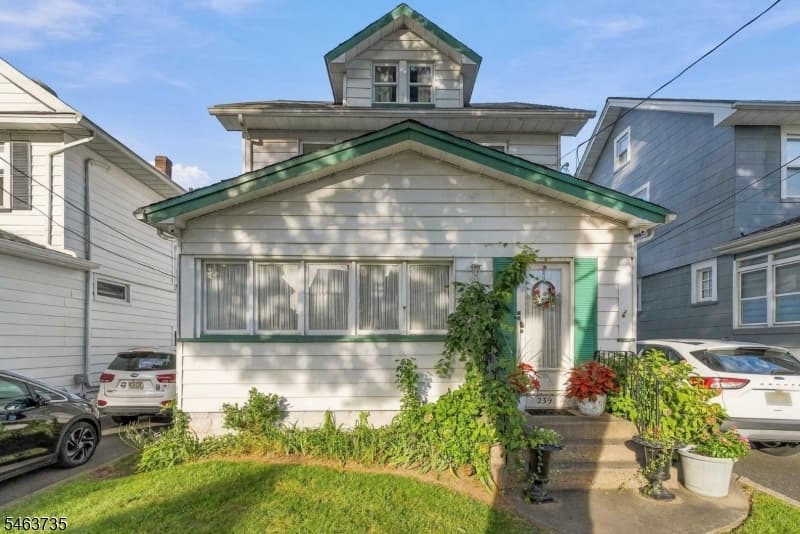 239 Magie Ave, Roselle Park Boro