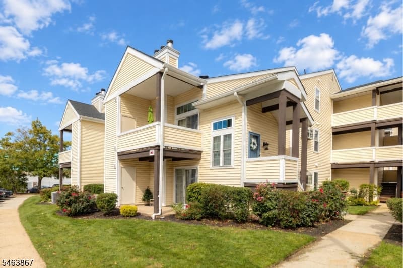 251 Broadmoor-6, Union Twp.