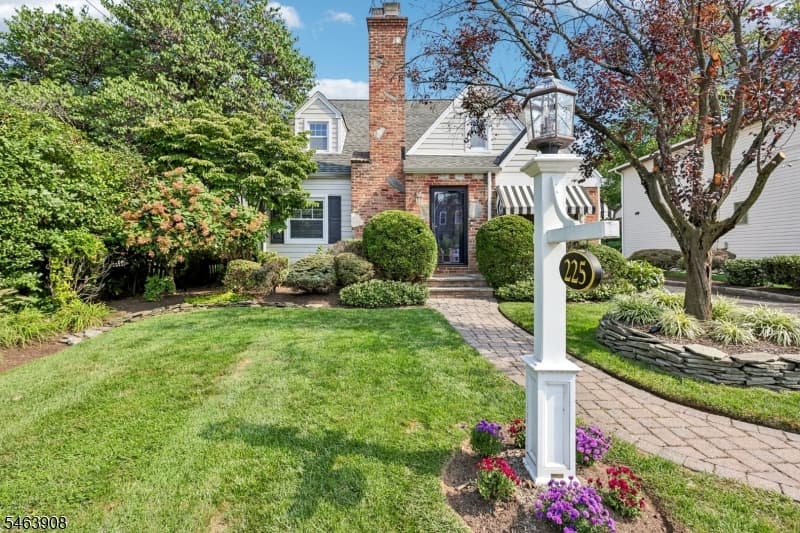 225 Hyslip Ave, Westfield Town