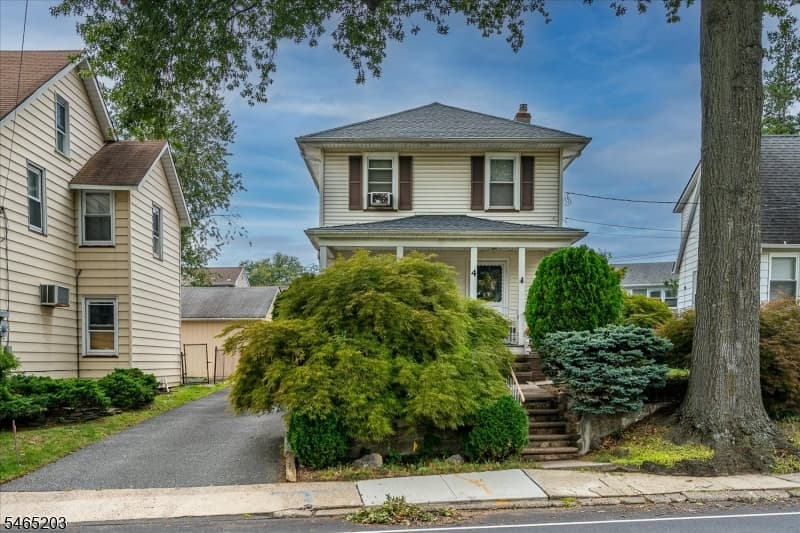 4 S Springfield Ave, Springfield Twp.