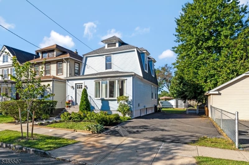 208 Walnut St, Roselle Park Boro